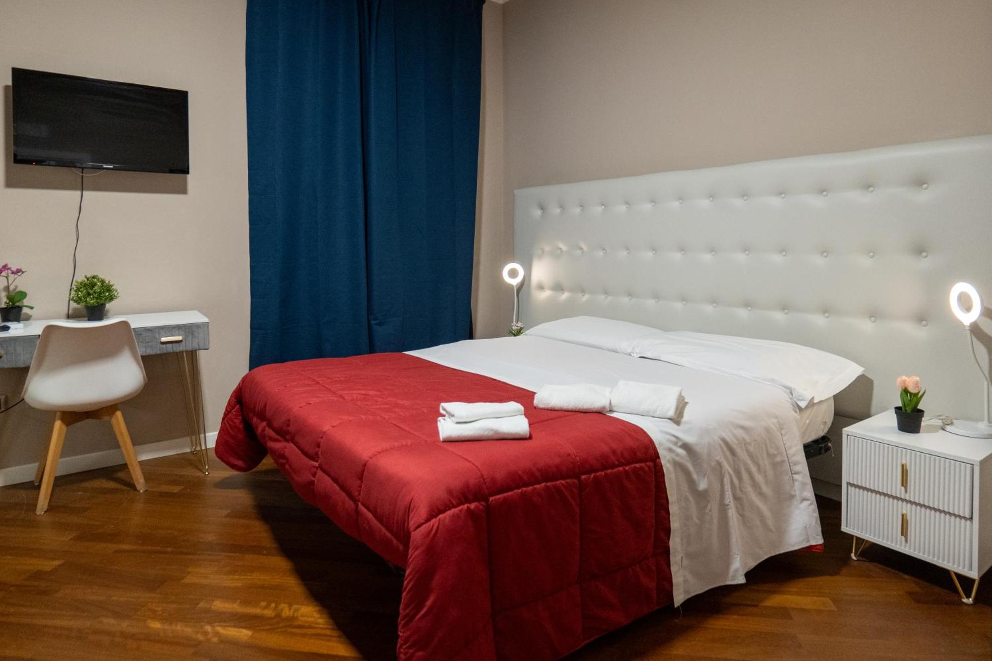 Dalmazia 33 Hotel Salerno Bagian luar foto