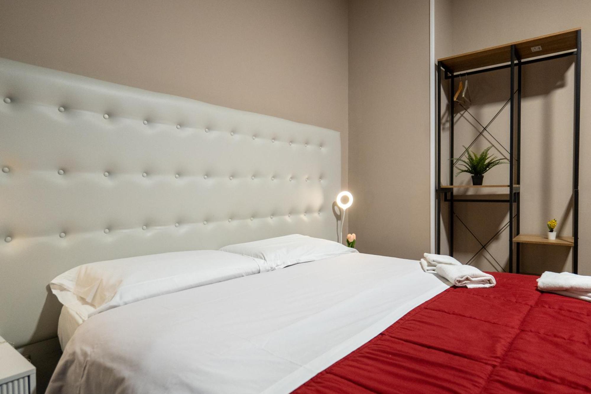 Dalmazia 33 Hotel Salerno Bagian luar foto