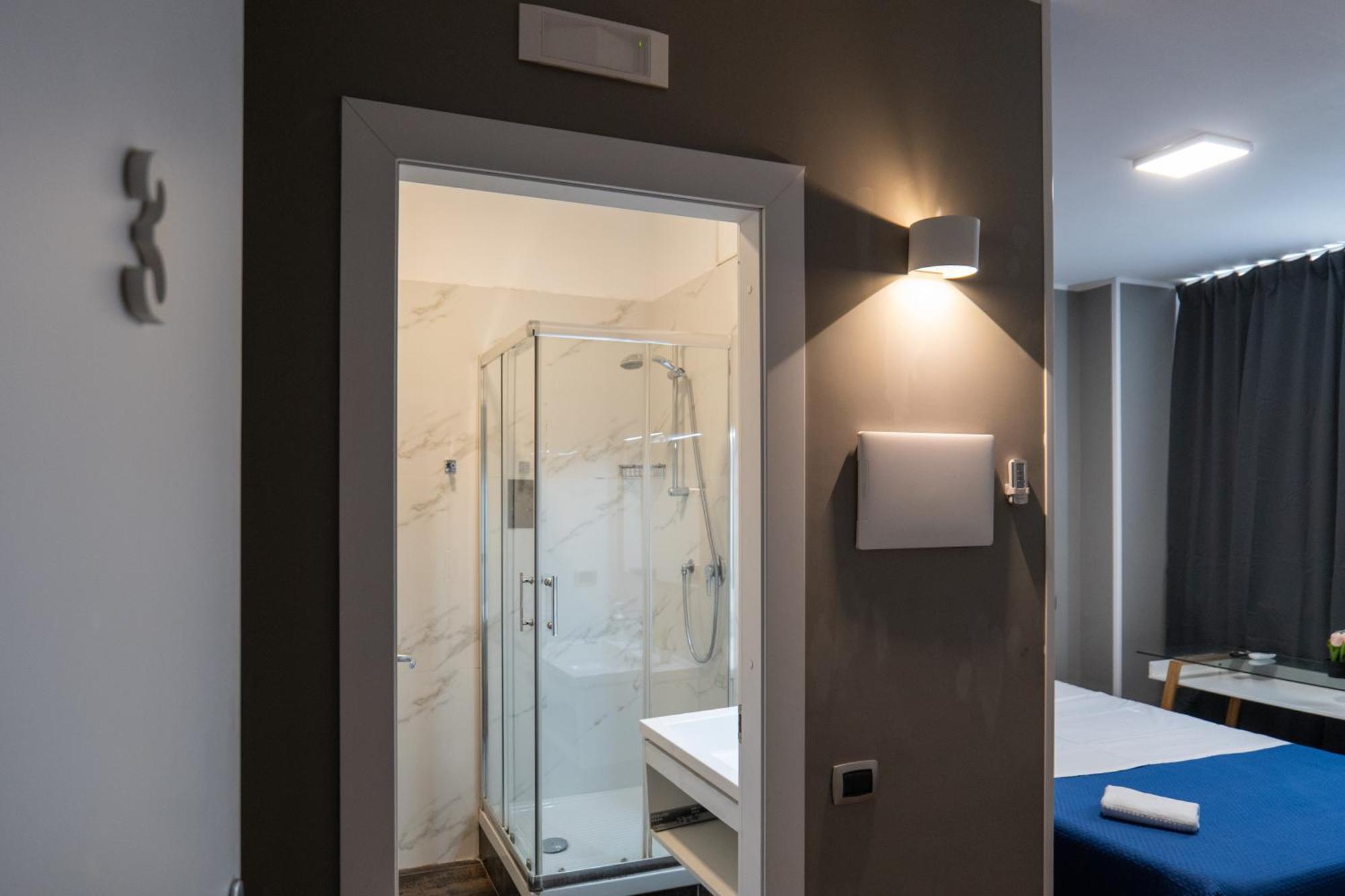 Dalmazia 33 Hotel Salerno Bagian luar foto