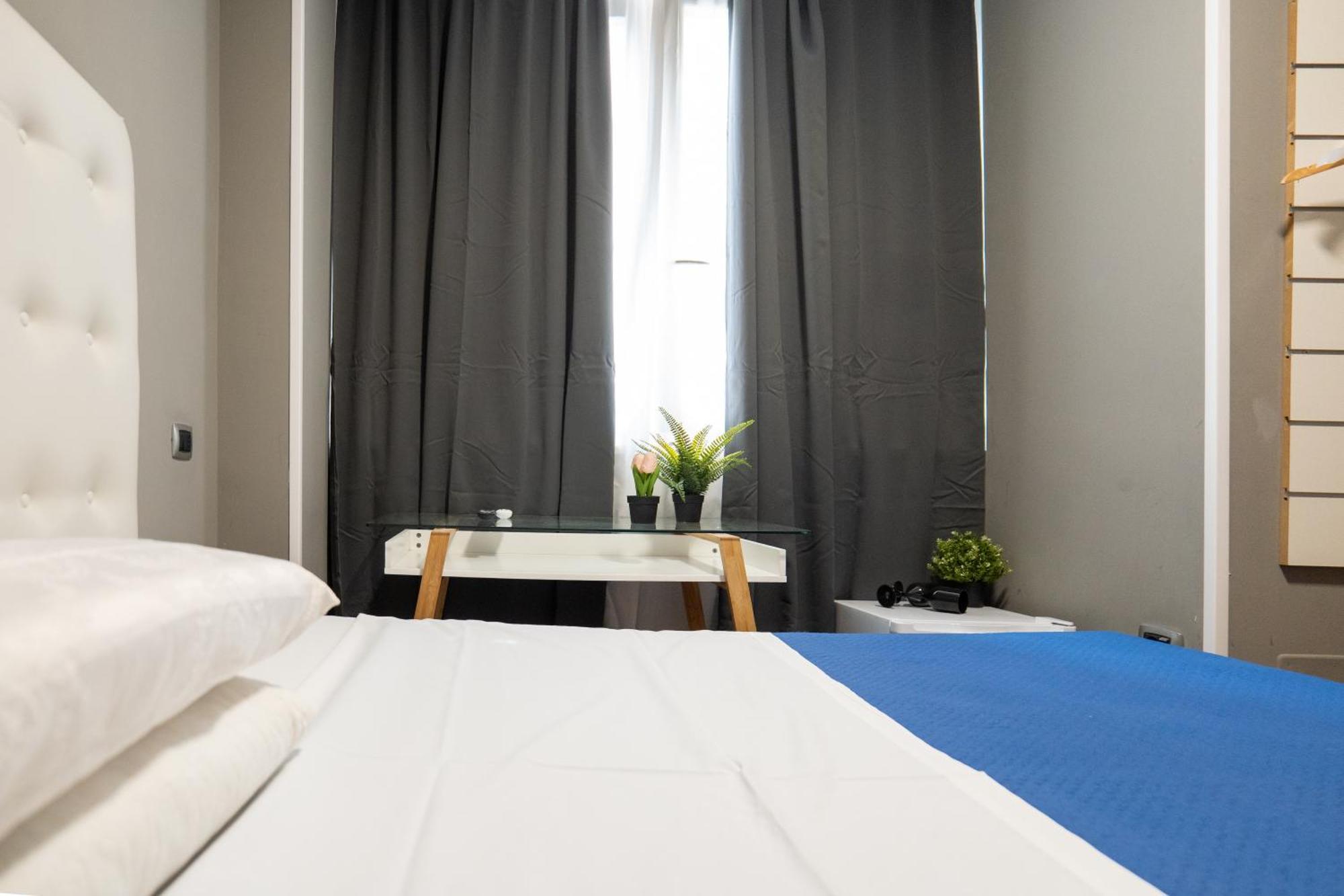 Dalmazia 33 Hotel Salerno Bagian luar foto