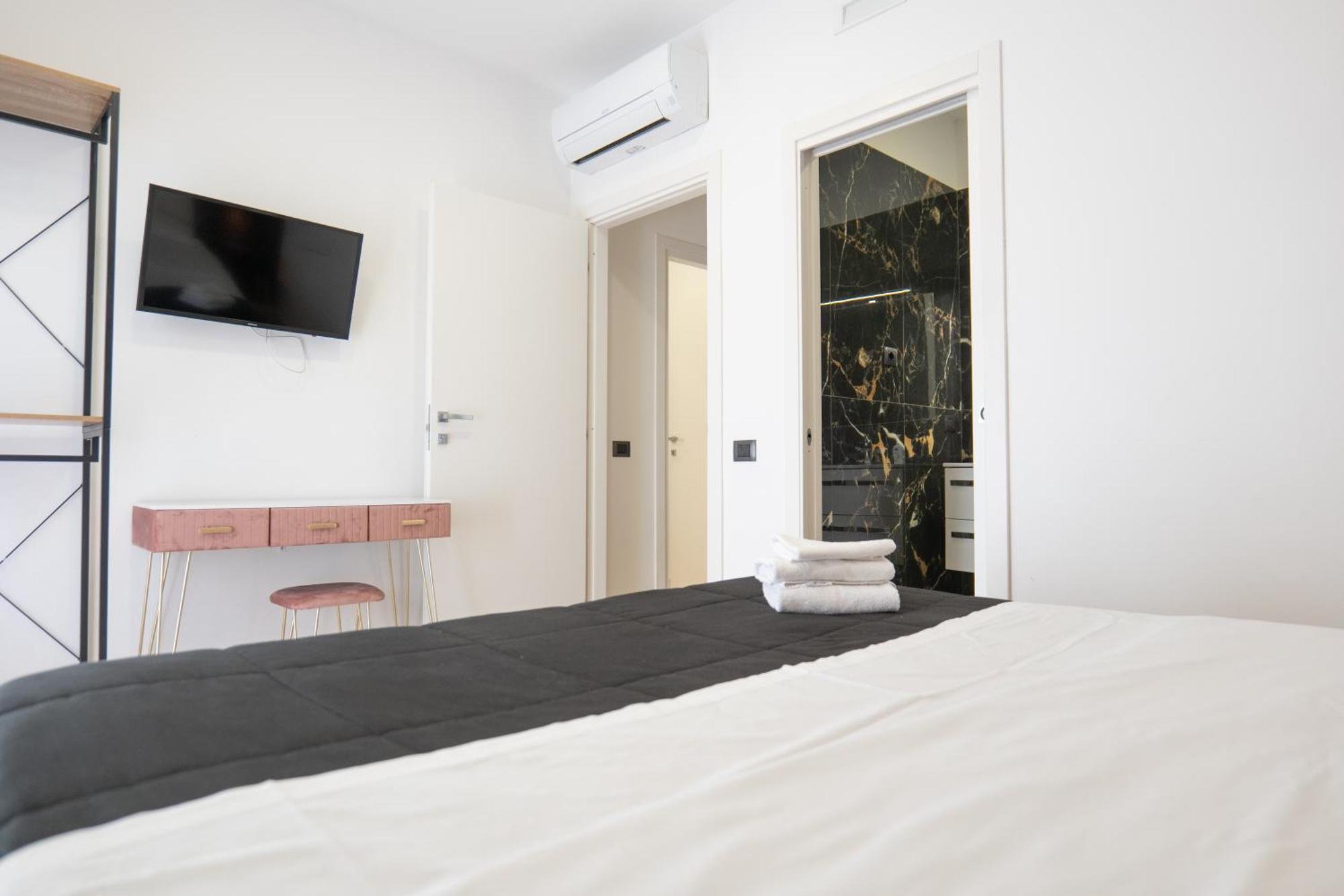 Dalmazia 33 Hotel Salerno Bagian luar foto